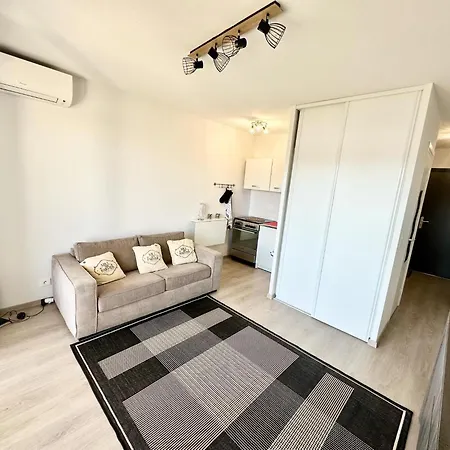 Ajaccio Apartment Studio * Ajaccio (Corsica)